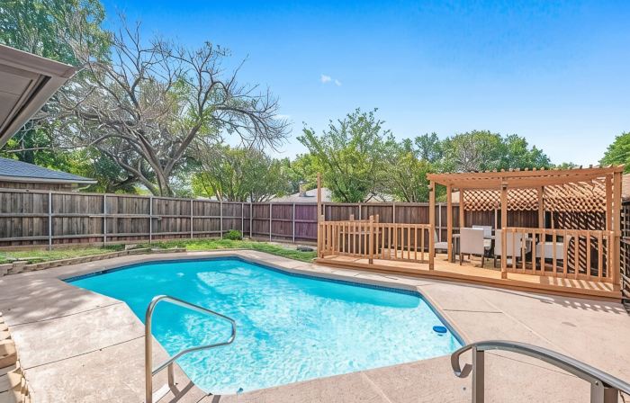 Stylish 5Br  3BA Home w/Pool  Perfect for 16Ppl