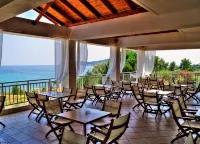 Maranton Beach Hotel - Haustierfreundliche