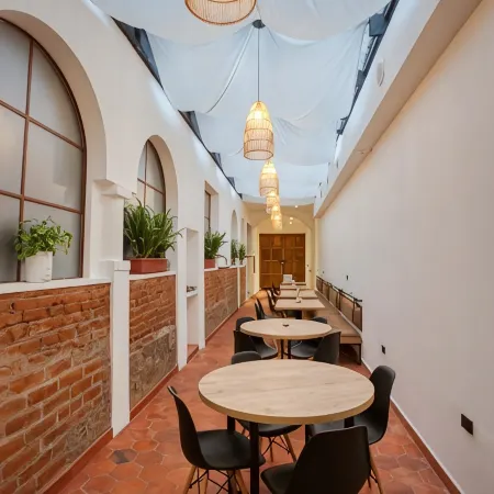 Wanderlot - Hotel Plaza Central