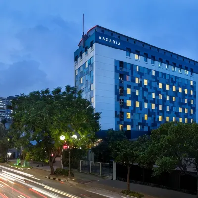 Horison Arcadia Wahid Hasyim Hotel dekat Halte Busway Atrium Senen