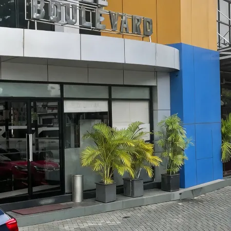 Boulevard Hotel Ternate