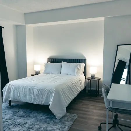 Modern Luxury 1BR Stamford Getaway