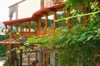 Mirhav Hotel