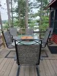 Peaceful 2-bedroom cabin in Elcho on Lower Post Lake.