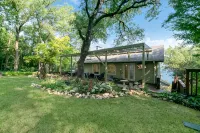 Belton Lake View•Remodeled Mid-Century Home•Pet-Friendly•Sleeps 6•Garage Parking