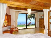 Großzüg. House with panoramic views of sea, mountains & valley + optional apartment - Wi-Fi
