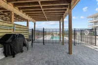 Beachfront Townhome / Private Pool / Family Friendly / Mexico Beach / Sleeps 14 - 4-Star