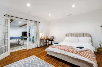 Spacious Getaway: Nature, HotTub, GameRoom & Dogs