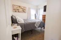 2-bedroom house in charming Aroma Park with AC, WiFi. - 3-stjärniga