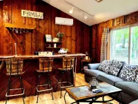 Mountain Retreat- Masthope-Ski/Lake Community!