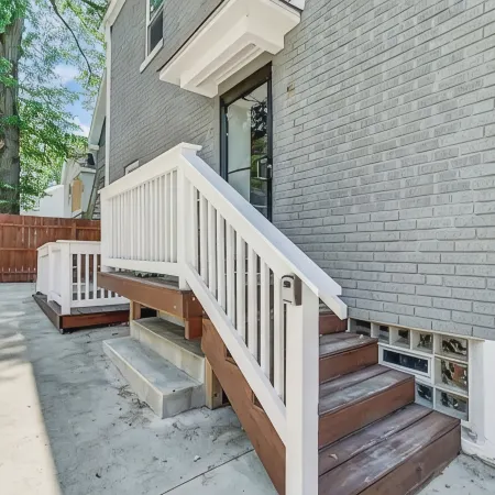 Oakley Square Sleeps 5-Fully Remodeled-Walkable