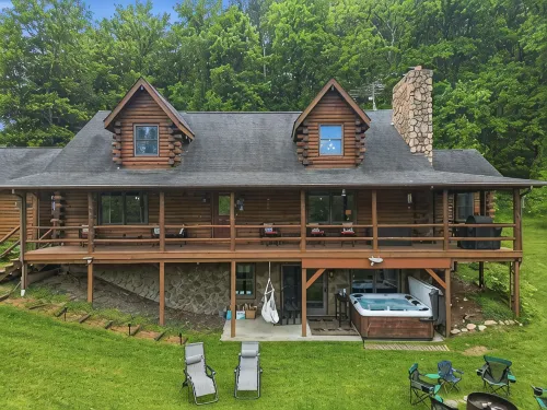 Comfy, Family Friendly, Cabin - Hot Tub, Fishing, Hiking, Wildlife Great Views! - Hytter