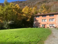 Casa Rural Ecológica Kaaño Etxea El Bosque y la Naturaleza Sentir Hotele w: Ultzamaldea