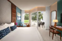 Taj Bentota Resort & Spa - balcony