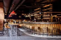 Metropol Spa Hotel - Bares