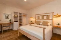 Beau Vallon Bungalows