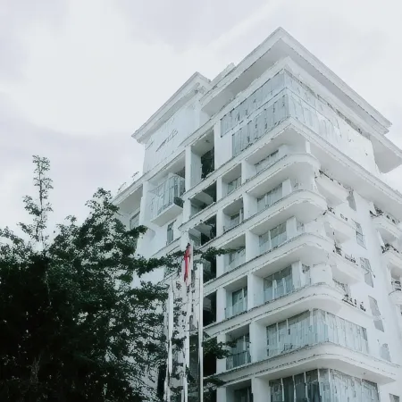 Art Deco Luxury Hotel & Residence