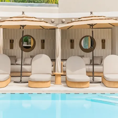 Hotel Sofitel Los Angeles at Beverly Hills Отели рядом с достопримечательностью «Универмаг Macy's Beverly Center»
