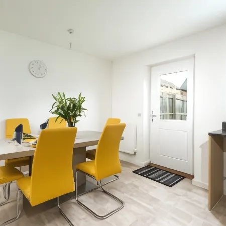Kvm - Thorpe House