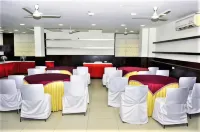 Hotel Mandakini Plaza , Kanpur - Morgenmad