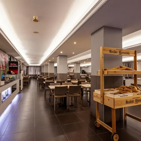 Hotel Bon Repos