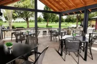 The Lodge at Eagle Crest - parking