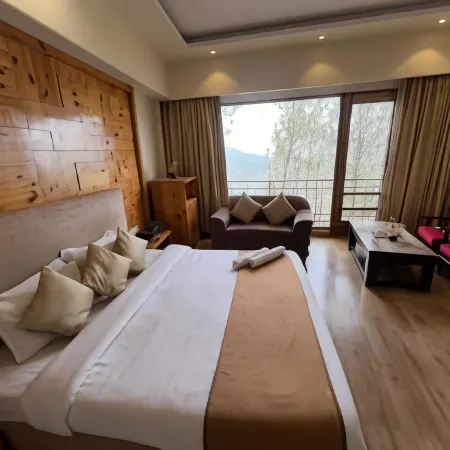 Hotel Barog Heights