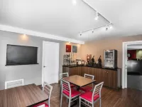 Comfort Inn West Hotels in Kanata