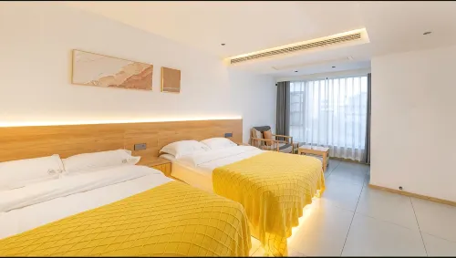 Jinlu Guanshan Hotel (Laojun Mountain Scenic Area)