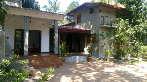 Umesh Home Stay