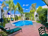 Hotel Florencia by Marho - ที่มีสระว่ายน้ำ