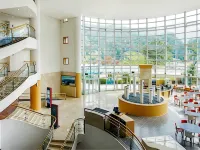 Hanwha Resort Sanjeong Lake Annecy Отели рядом с достопримечательностью «Храм Пуёнса»