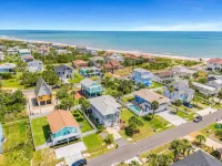 Beach  / Pool / Hot Tub / Game Room / Firepit/ Sleeps 10