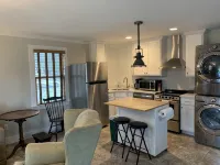Walk to Everything House - 4-Star