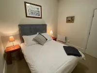 Authentic Farm Cottage - 3-Star