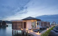 โรงแรมเคบ บางเสร่ พัทยา - อ่างจากุชชี่