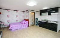 Goesan Cheongcheon Nadri Pension - 2-Star