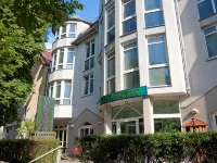 Hotel Atlantic Hotel dekat Stasiun Bawah Tanah Zwickauer Damm