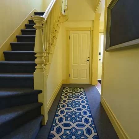In the Heart of Port Townsend! Just Blocks to Downtown & Uptown Districts