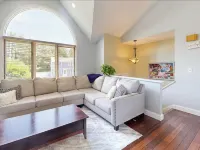 10 minutes from providence centrally located