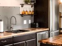 Hip, historic loft in heart of downtown Rapid City - Homestays
