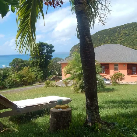 Up there in the garden - Villa with sea and mountain views - Deshaies