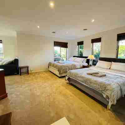 Bright House@gungahlin Town Center Rooms