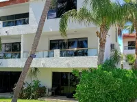 ซีนา สวีทส์ กังกูน - สำหรับผู้ใหญ่เท่านั้น โรงแรมใกล้หาดคาราโคล