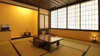 Onsen Shirakabaso - Kaplıcalı