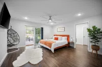 Discount 30% - King Beds Sleep16+ Country Pool Paradise, Lake, Arcade, Theater - 4-Star