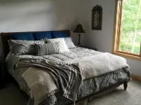 Luxury 5Br 4.5 Bath, 2 Primary Bedrooms! Across from Ski Resort. License 005650 - Balkoner