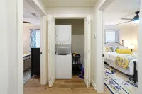Cottage Row: Leontyne - 4-Star