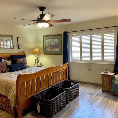 This Southwestern Retreat has room for your family and friends to gather!