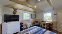 Charming Cabin minutes from Keuka Lake - Chalets